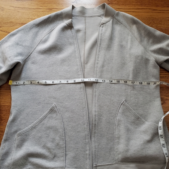 Adidas light grey ladies jacket size L - Picture 2 of 6